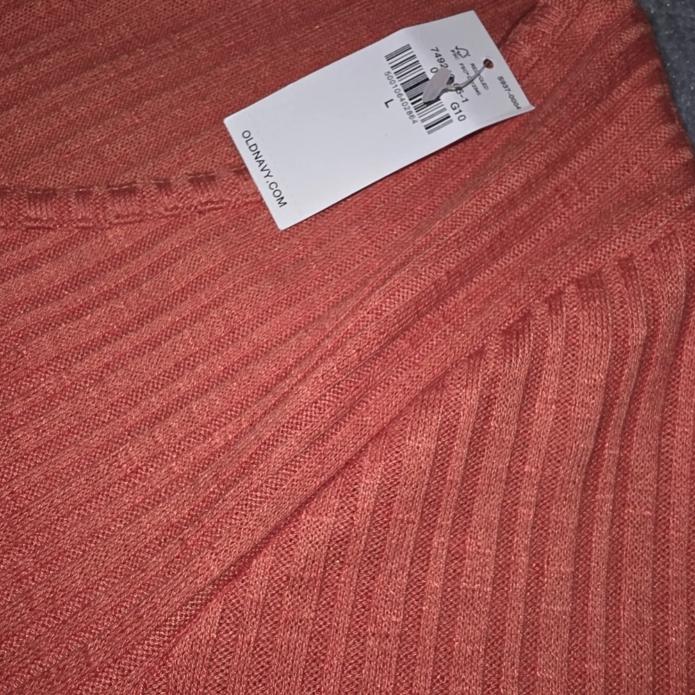 Nwt Orange Ribbed Tee - Picture 3 of 4